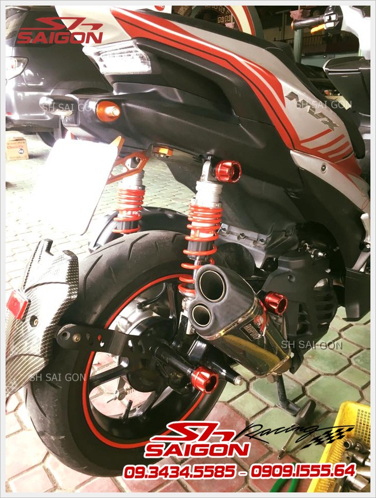độ pô akapovic 2 nong cho xe nvx 155 cực ngầu và mạnh mẽ tại Sài Gòn